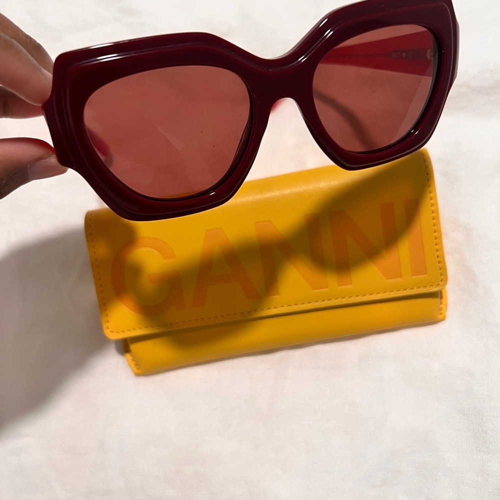 Ganni Red Sunglasses with Yellow Case